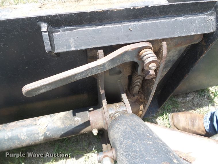 image for item DH4930 2015 Bobcat S590  skid steer loader