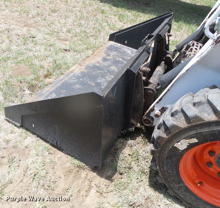 image for item DH4930 2015 Bobcat S590  skid steer loader