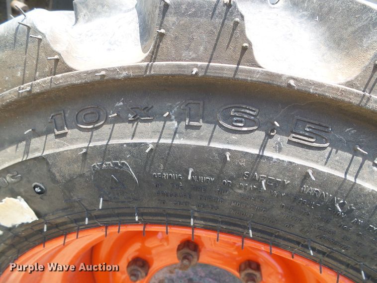 image for item DH4930 2015 Bobcat S590  skid steer loader