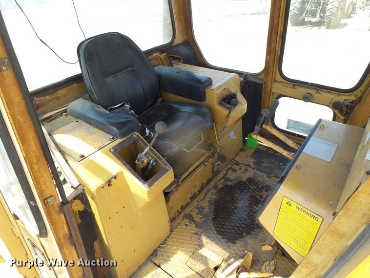 image for item DH4932 Fiat-Allis 10-C  crawler dozer