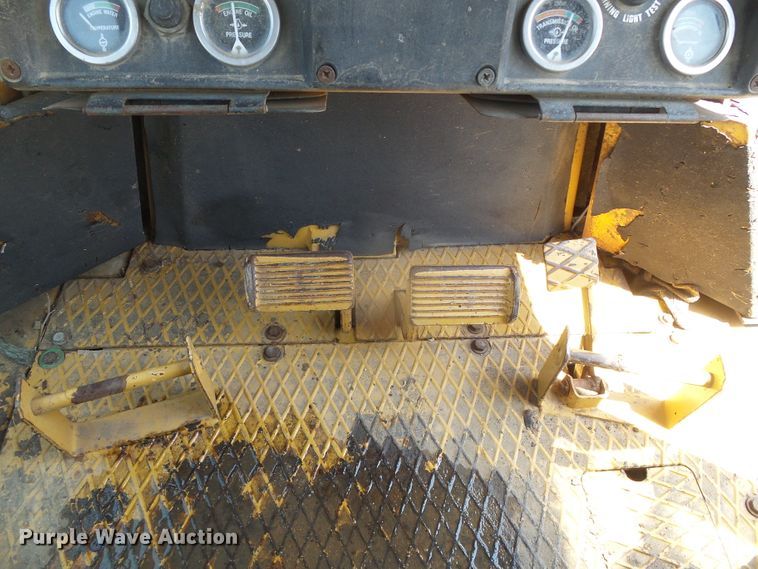 image for item DH4932 Fiat-Allis 10-C  crawler dozer