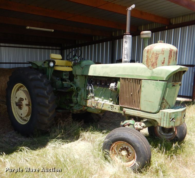 image for item DH5325 1969 John Deere 4020 tractor