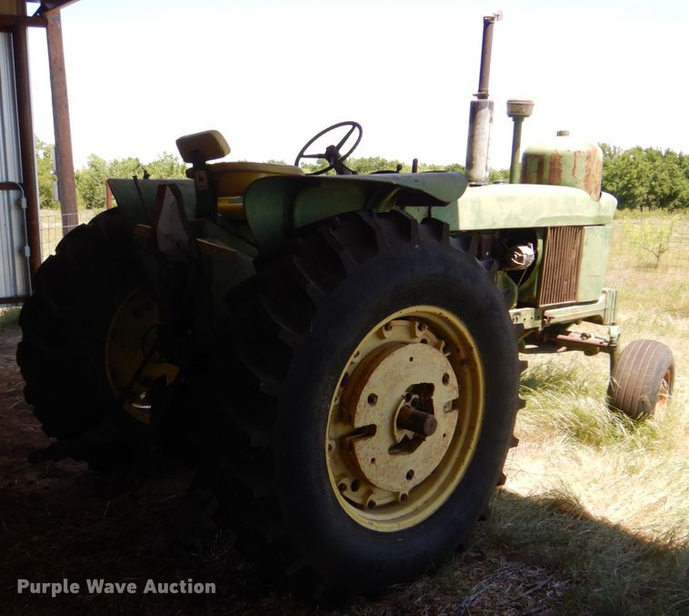image for item DH5325 1969 John Deere 4020 tractor