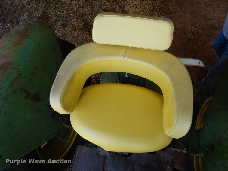 image for item DH5325 1969 John Deere 4020 tractor