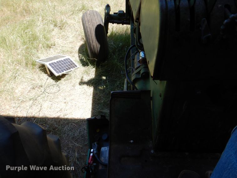 image for item DH5325 1969 John Deere 4020 tractor