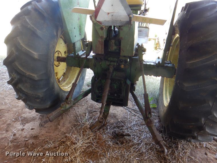 image for item DH5325 1969 John Deere 4020 tractor