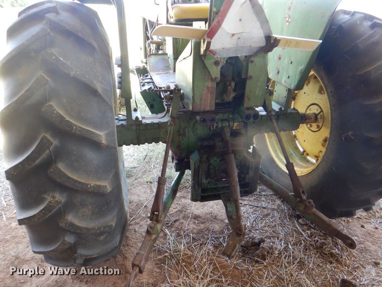 image for item DH5325 1969 John Deere 4020 tractor