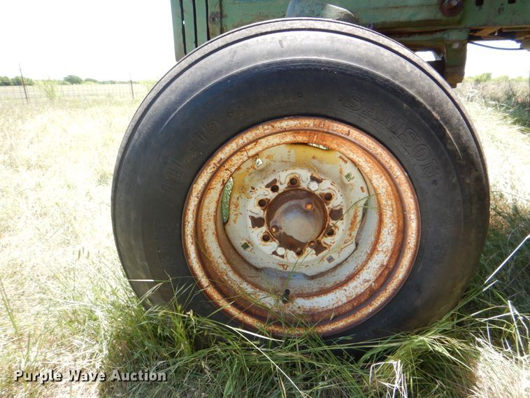 image for item DH5325 1969 John Deere 4020 tractor