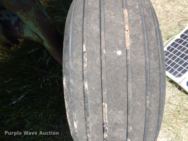 image for item DH5325 1969 John Deere 4020 tractor