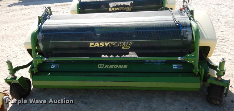 image for item DI0099 2013 Krone Easy Flow 380 pickup head