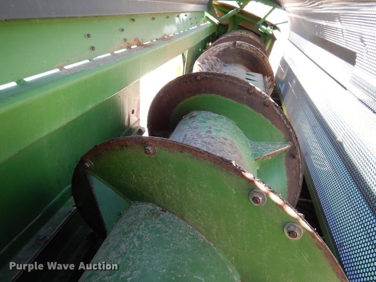 image for item DI0099 2013 Krone Easy Flow 380 pickup head