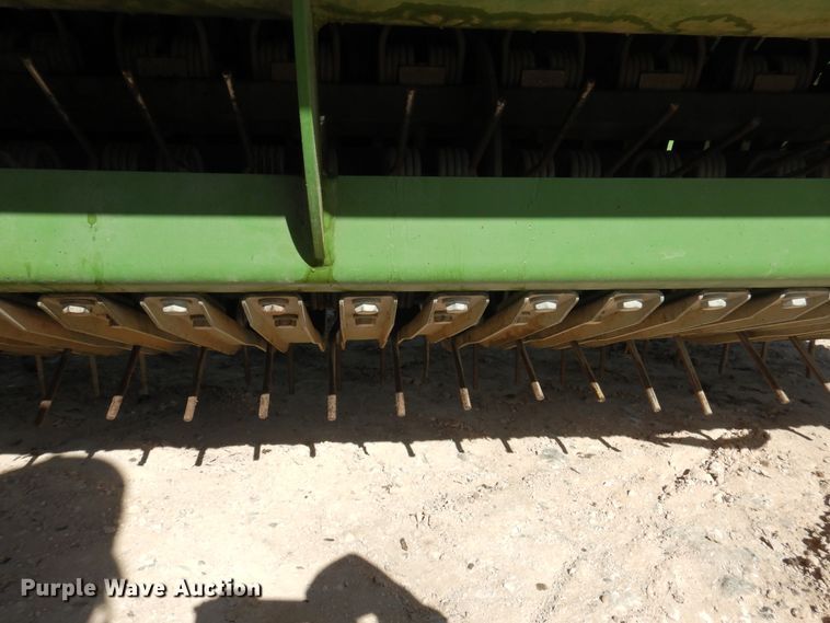 image for item DI0099 2013 Krone Easy Flow 380 pickup head