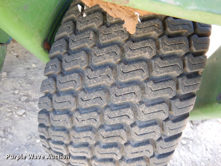 image for item DI0099 2013 Krone Easy Flow 380 pickup head