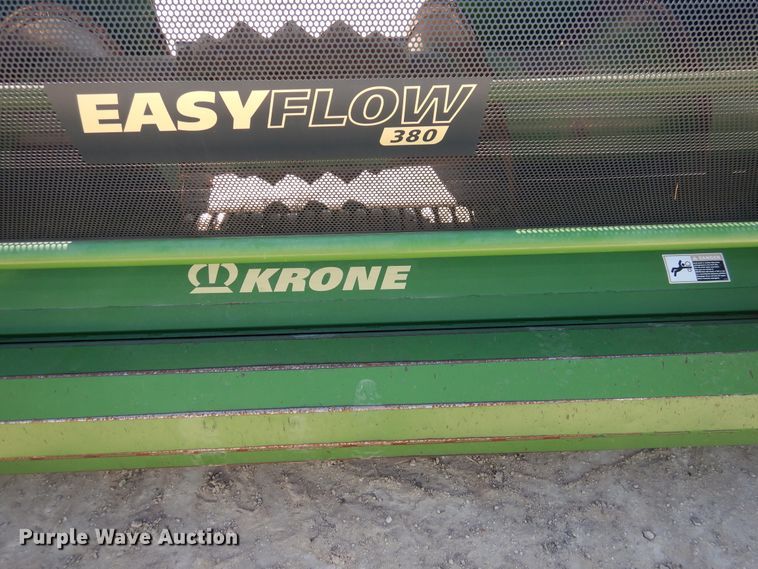 image for item DI0100 2013 Krone Easy Flow 380 pickup head