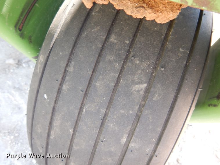 image for item DI0100 2013 Krone Easy Flow 380 pickup head