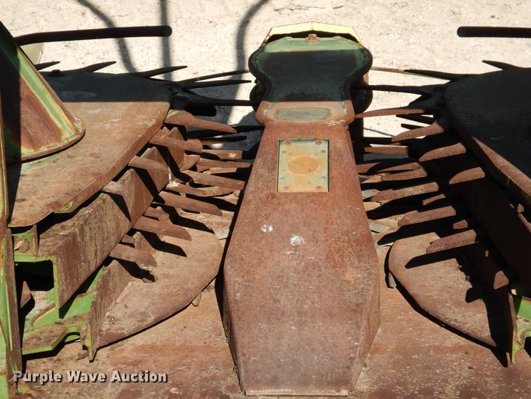 image for item DI0101 2010 Krone Easy Collect 903 forage head