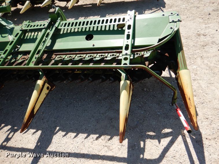 image for item DI0102 2011 Krone Easy Collect 903 forage head
