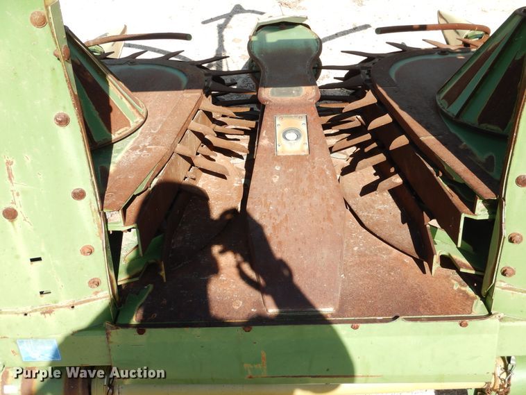 image for item DI0102 2011 Krone Easy Collect 903 forage head