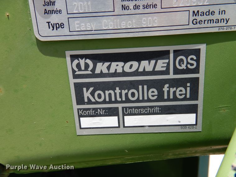 image for item DI0102 2011 Krone Easy Collect 903 forage head