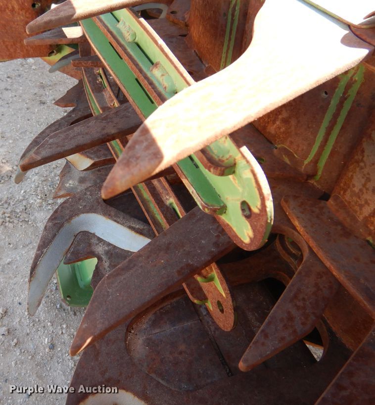 image for item DI0103 2011 Krone Easy Collect 903 forage head