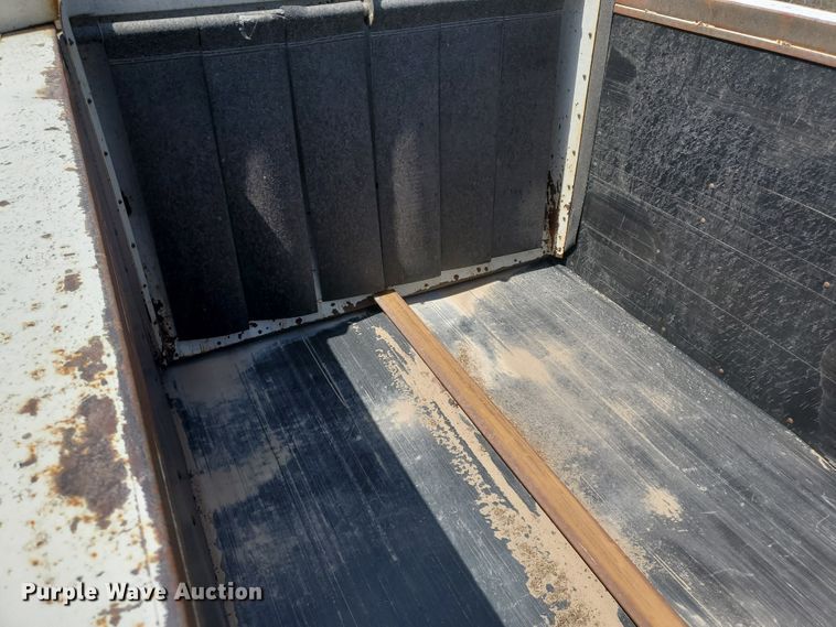 image for item DJ3120 2009 Kuhn Knight 2054 ProPush manure spreader