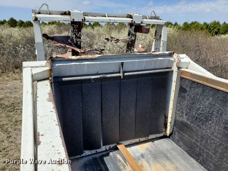 image for item DJ3120 2009 Kuhn Knight 2054 ProPush manure spreader