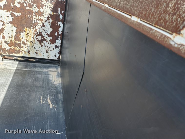 image for item DJ3120 2009 Kuhn Knight 2054 ProPush manure spreader