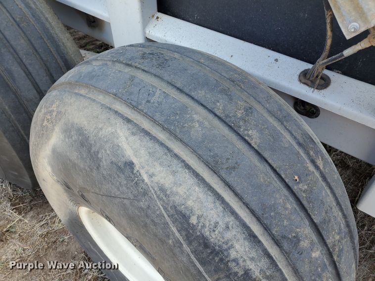 image for item DJ3120 2009 Kuhn Knight 2054 ProPush manure spreader