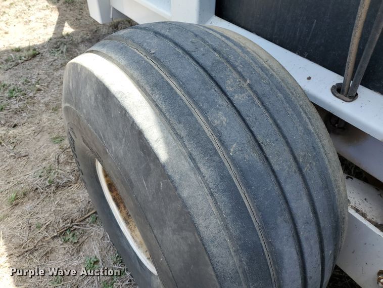 image for item DJ3120 2009 Kuhn Knight 2054 ProPush manure spreader