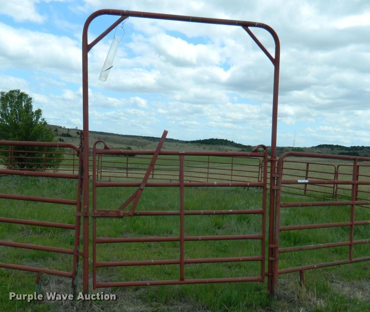 image for item GE9904 Round pen