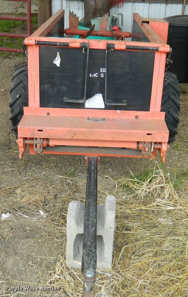 image for item GE9905 Roda R25 manure spreader