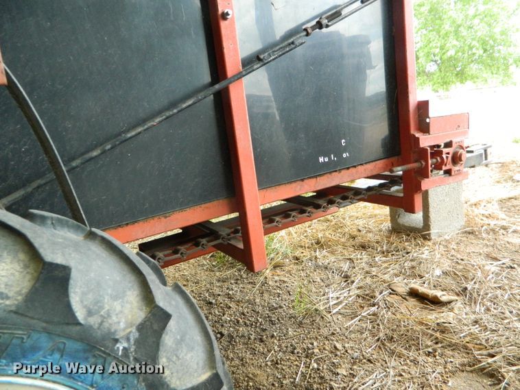 image for item GE9905 Roda R25 manure spreader