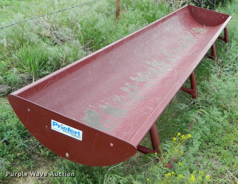 image for item GE9911 (4) feed bunks