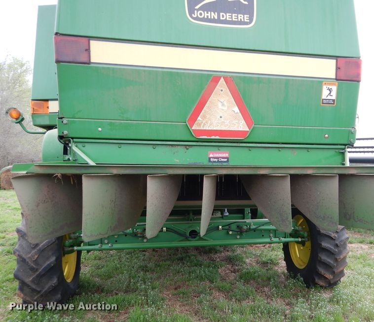 image for item GK9133 1996 John Deere 9600 combine