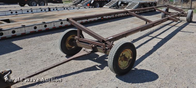image for item GN9855 John Deere header trailer