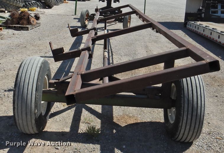 image for item GN9855 John Deere header trailer