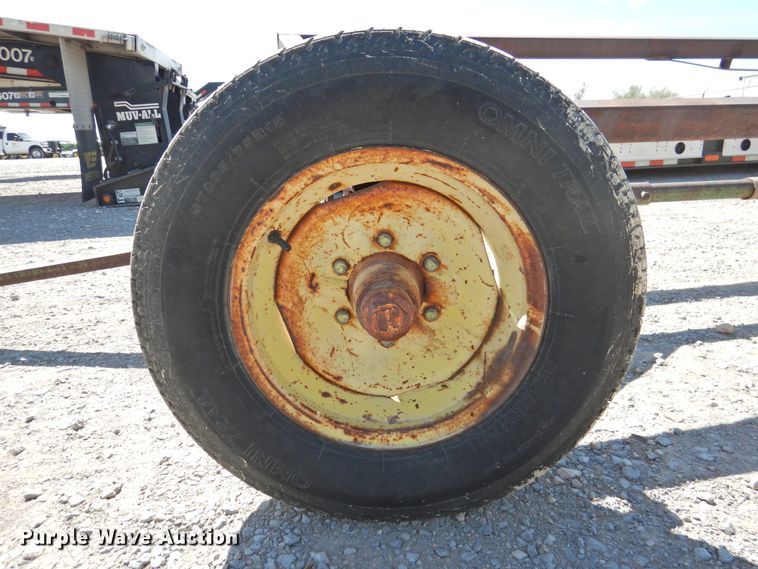 image for item GN9855 John Deere header trailer