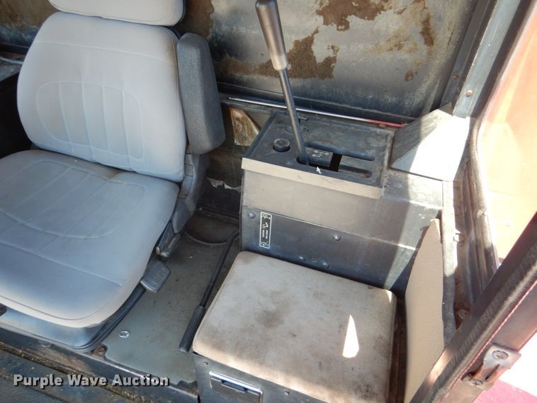 image for item GO9188 1989 Case IH 1680 combine