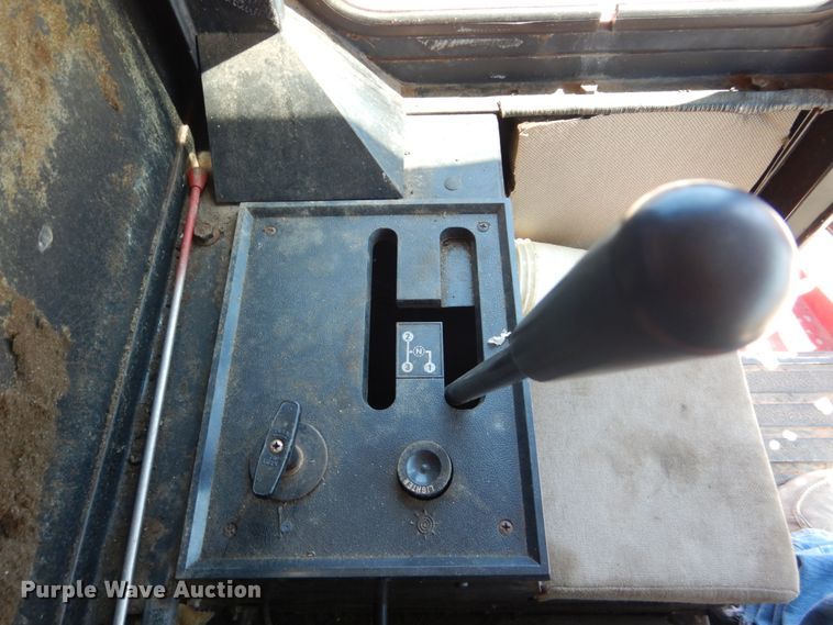 image for item GO9188 1989 Case IH 1680 combine