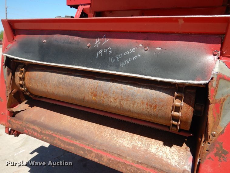 image for item GO9188 1989 Case IH 1680 combine