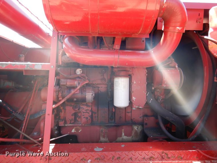 image for item GO9188 1989 Case IH 1680 combine