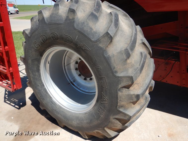 image for item GO9188 1989 Case IH 1680 combine