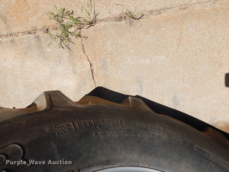 image for item GO9188 1989 Case IH 1680 combine