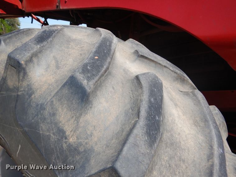 image for item GO9188 1989 Case IH 1680 combine