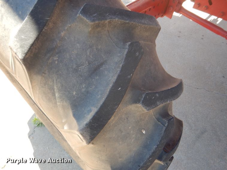 image for item GO9188 1989 Case IH 1680 combine