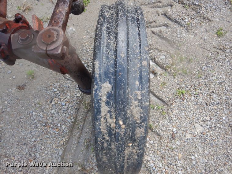 image for item GO9643 Mccormick Farmall 350  tractor