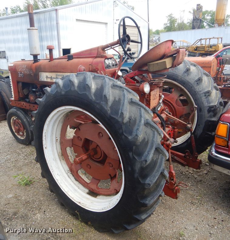 image for item GO9644 Mccormick Farmall 350  tractor