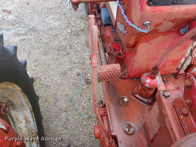 image for item GO9644 Mccormick Farmall 350  tractor