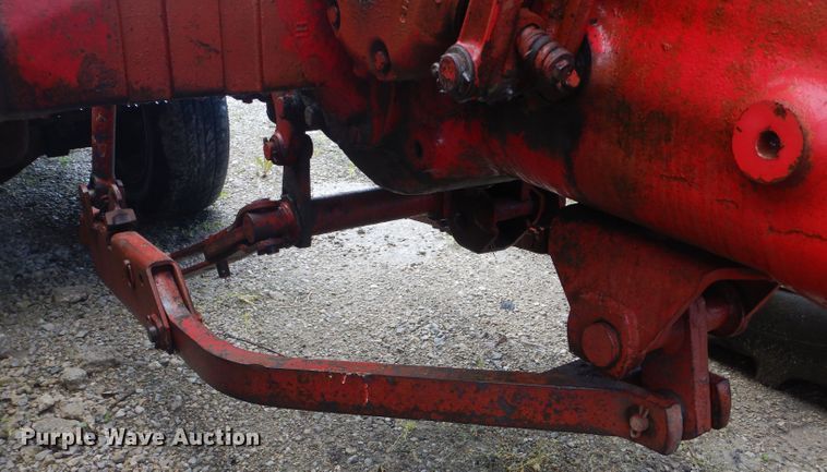 image for item GO9644 Mccormick Farmall 350  tractor