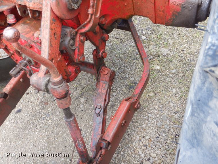 image for item GO9644 Mccormick Farmall 350  tractor